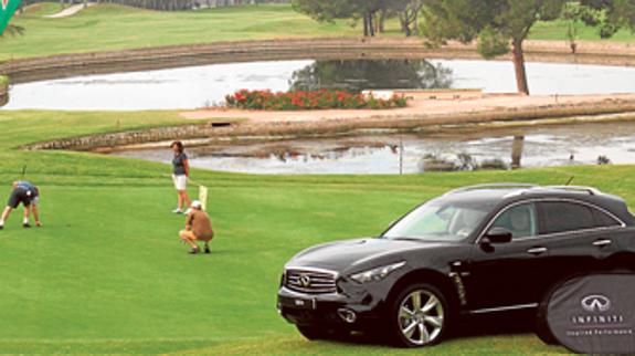 Huertas Premium participa en el torneo Infiniti de golf